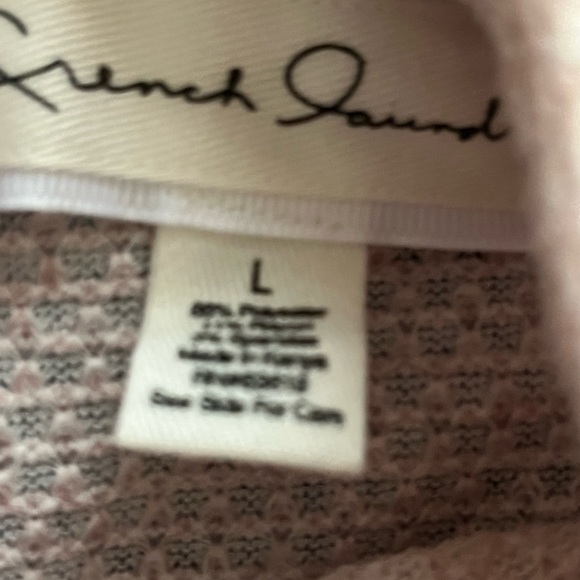 NWT Soft Pink Turtleneck w/3 Button Collar - Picture 7 of 7